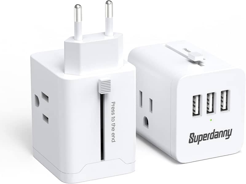 International Power Adapter Charger 3AC Outlets 3 USB Port Retractable 3