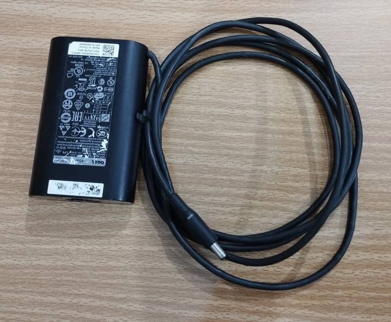 Dell 45 watt Charger Laptop 0