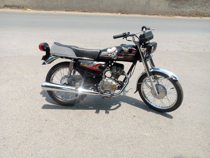 Honda 125 2012 5