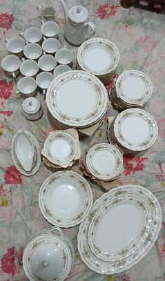 Dinner set 95 pices made in japan