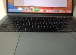 MacBook