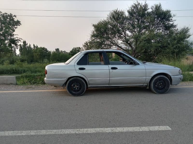 Nissan Sunny 1996 10