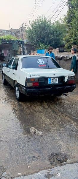 Mazda 929 1988 model 5