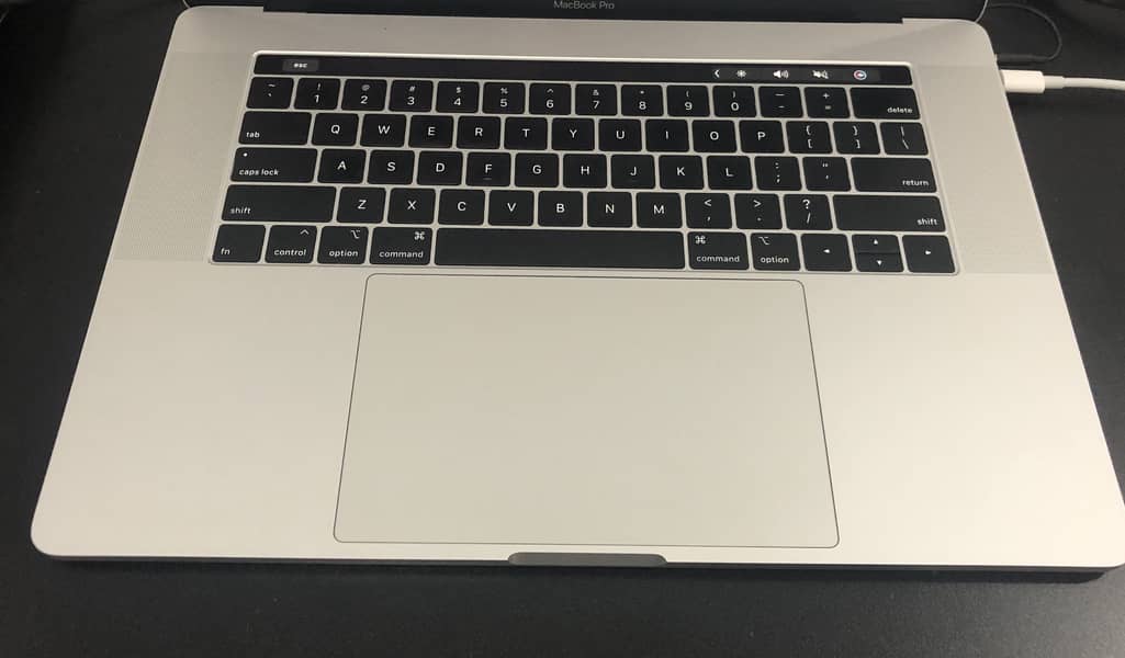 Macbook Pro 2019 - 32gb ram 4gb graphic card 512 ssd 3