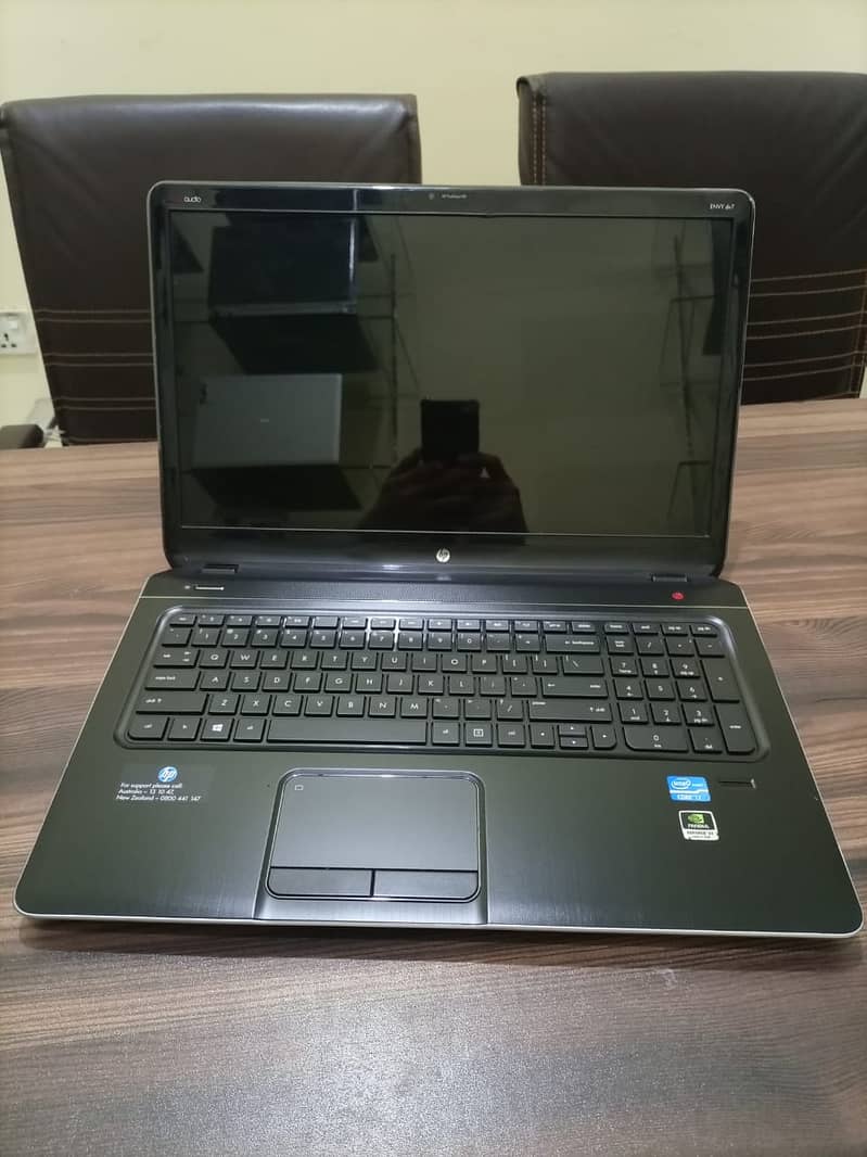 Hp Envy DV7 Core i7QM 3rd Gen 8GB Ram 500GB HDD 1