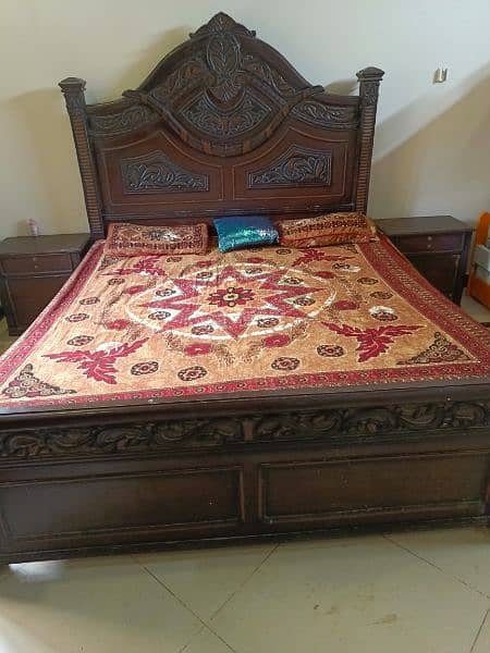 King size Bed with side table and dressing 2