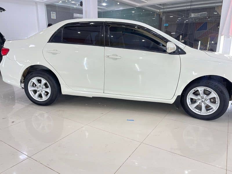 Toyota Corolla XLI 2009 5