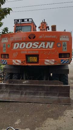 Excuator Machine DOOSAN 1997 model 2009 import contact me 03018109673