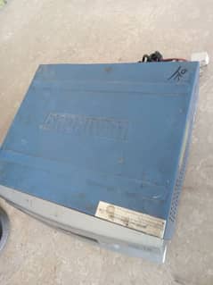 12 v ups