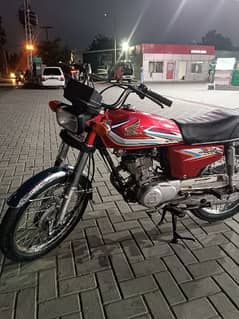 Honda CG 125 2016 home used bike