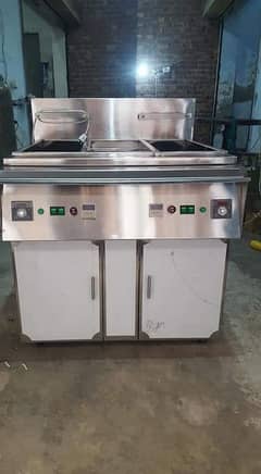 Fryer Hotplate gas grill commercial pizza oven SB Kitchen Engineering