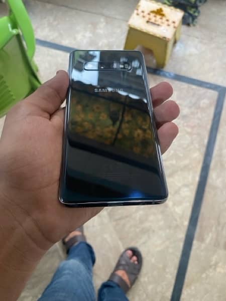 Samsung galaxy S10 plus Official pta proved condition 10/10 0