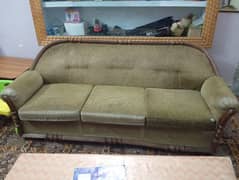 sofa set + shokase forsale