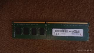 Computer Ram DDR4 4gb Slightly Used Good Conditiion FOR SALE
