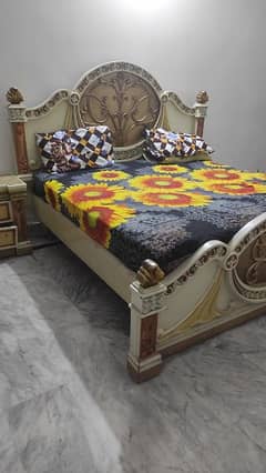 Solid Wood Bed With Deco Paint with new mattress