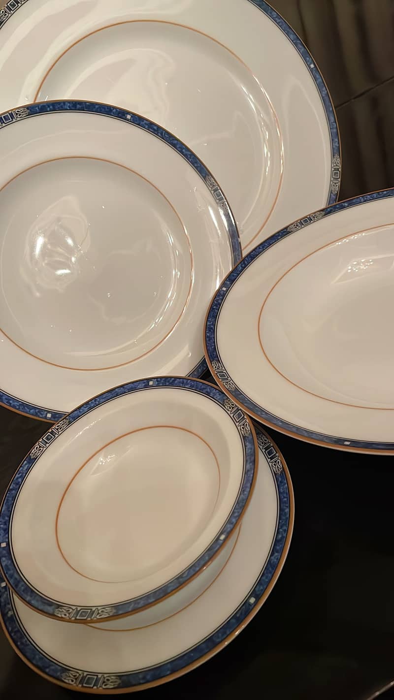 Noritake Philippines Blue 98 pieces luxury dinner set 1