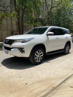 Toyota Fortuner V 2019