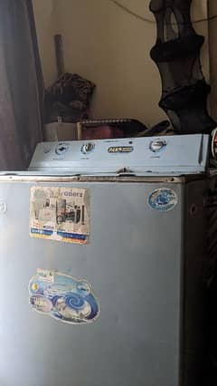 Pak Washing Machine & Dryer