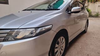 Honda City Aspire prosmatec 2013 Silver colour new condition