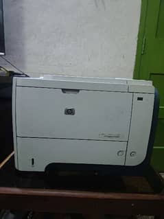 HP laserjet p3015