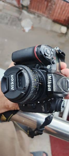 Nikon D7100 with 50mm 1.8 lens 4