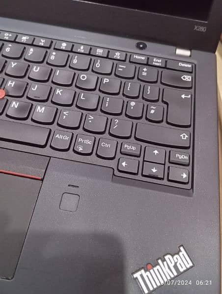 Laptop Lenovo ThinkPad x280 3