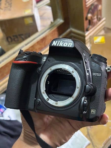 Nikon d750 body with lenz 24-120 f4 for sale 5