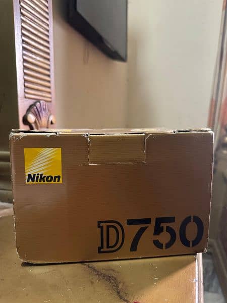 Nikon d750 body with lenz 24-120 f4 for sale 13