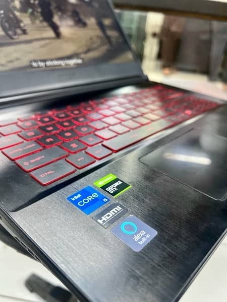 Msi gv15 thin Laptop - Gaming Laptop 4