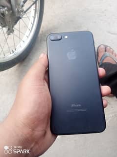 iphone 7 plus 32 gb contact on phone number 03221546594