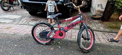 Kids bicycle Only 2 years used reason able price. cycle