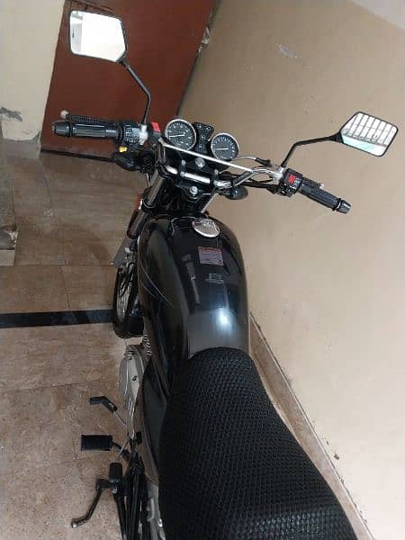 Suzuki GS 150 bike for Sale 4