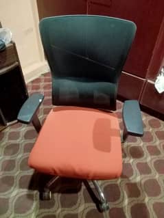 Gaming/Office Chair for sale with lumber back support in cheap rates