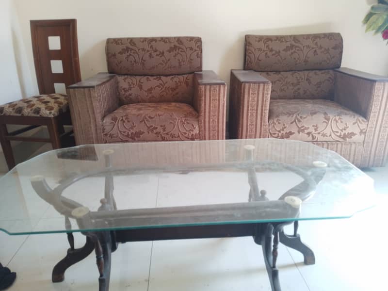 5 seater sofa set at F-17/2 Islamabad 0