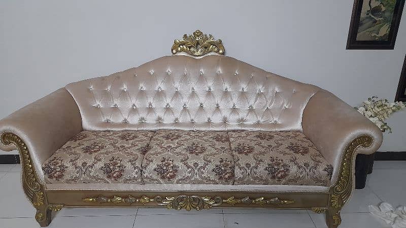 7 ,seven seater luxury Sofa set for sell 1