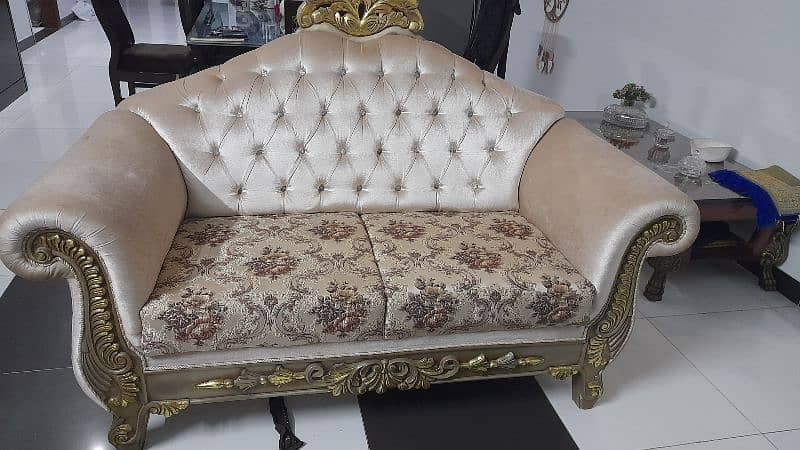 7 ,seven seater luxury Sofa set for sell 2