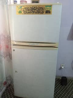 Mitsubishi Auto defrost refrigerator