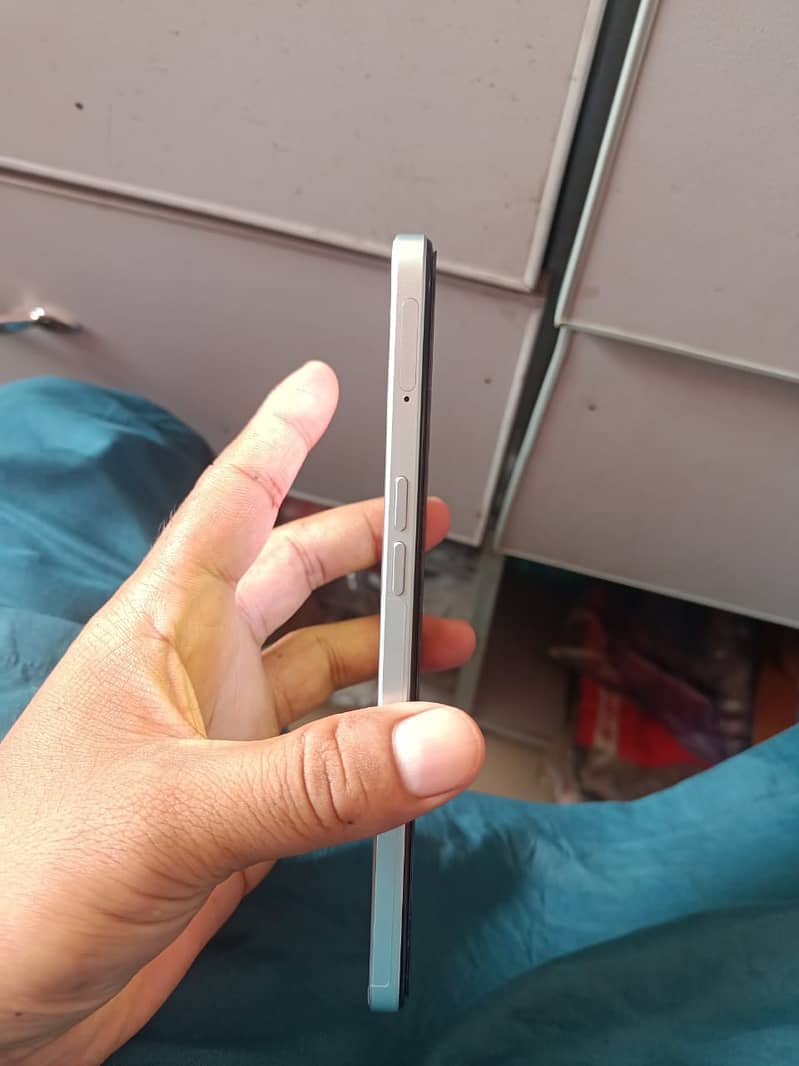 oppo f21 pro 3