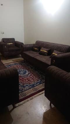 7 seater Rare Turkish design sofa set cushions and Table with warranty
