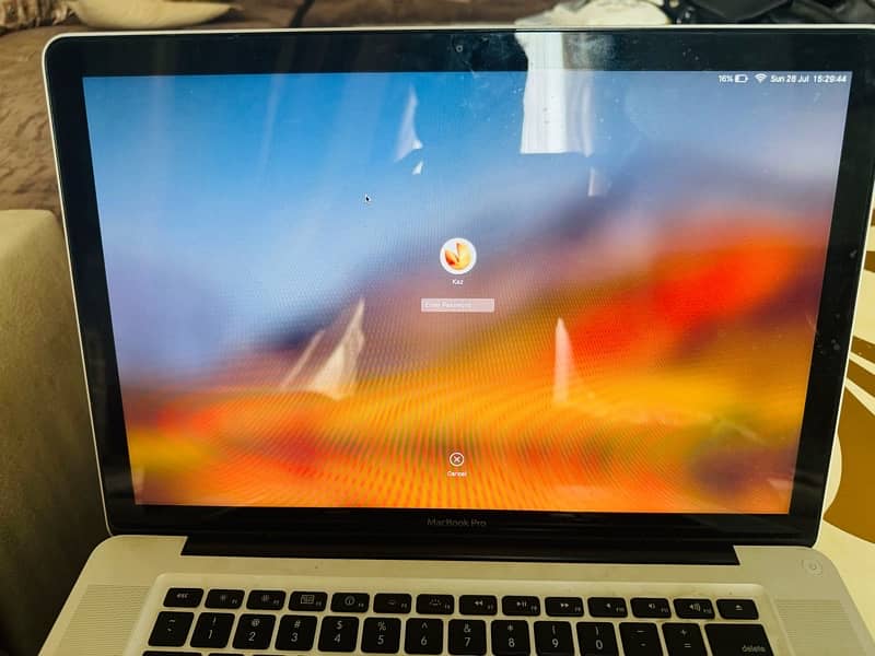 MacBook Pro Corei7 - 15.4 - just like new 3