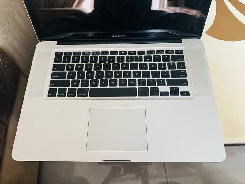 MacBook Pro Corei7 - 15.4 - just like new 4