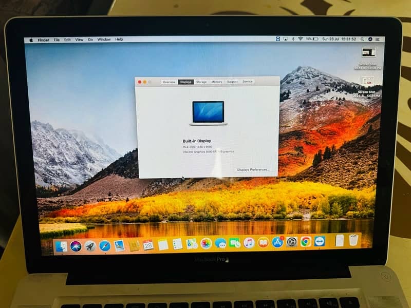 MacBook Pro Corei7 - 15.4 - just like new 8