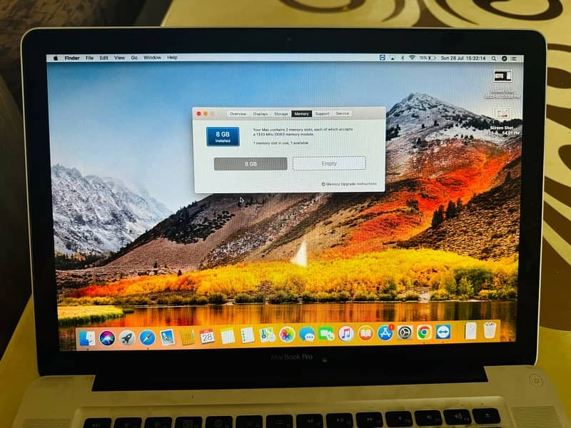 MacBook Pro Corei7 - 15.4 - just like new 13