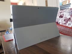 Surface pro 3  intel i5 || Good condition, with Keyboard and mouse ||