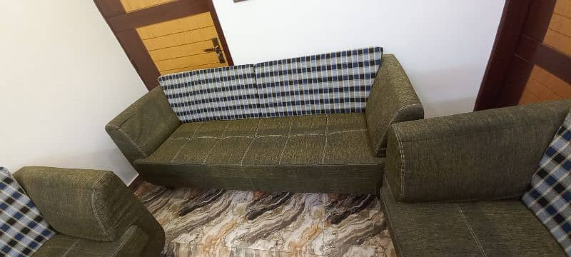 Sofa Set 5 seater 4