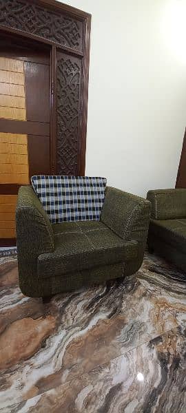 Sofa Set 5 seater 6