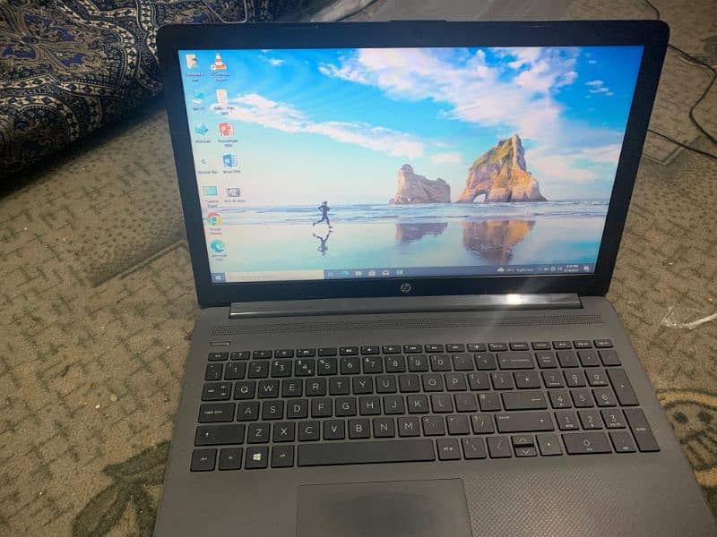 Hp Amd 4 generation laptop in V good condition 0