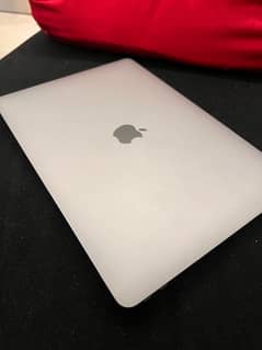 MacBook Air M1 8gb-256gb (13.3”) (91% BH) 3 month warranty