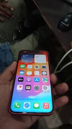Iphone 13 Simple In Red Color Non pta 10/10 Condition Chucha peice