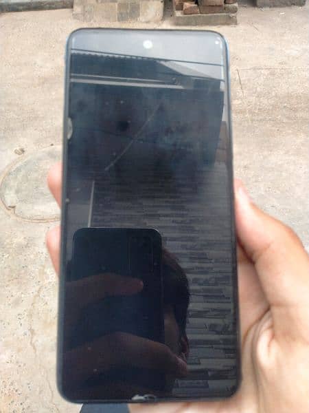 infinix Hot 40i 4